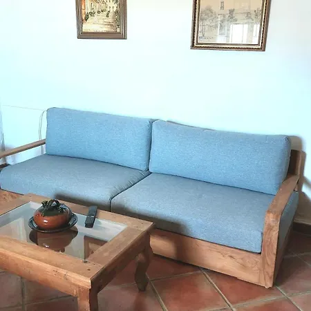 Apartamentos-monasterio-de-san-antonio-rustikales-apartment-mit-kleiner-terrasse-im-innenhof * Icod De Los Vinos